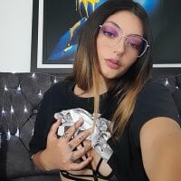 lessliee22_ webcam model