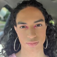 Submissive_Bottom0327's Offline Chat Room