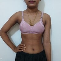 Snapshot of Nadia-2 live cam