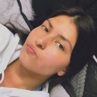 Evolettkendall's Offline Chat Room