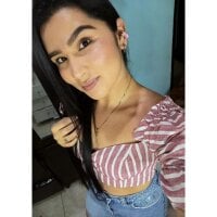 tuchicahot1 webcam model