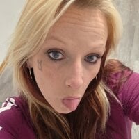 teazze's Offline Chat Room