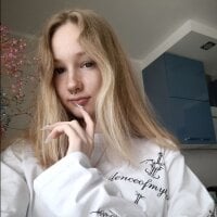 ClareBrooks офлайн чат стая