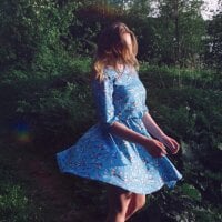 ellandeanfromthenorth's Offline Chat Room