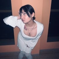 UrPrincessSuki webcam model