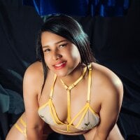 Charlotte_miia