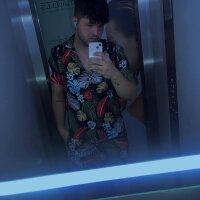 Alexandru12345s webcam