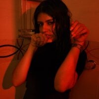 _serena_lux webcam