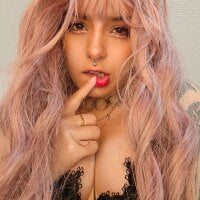 Ellaa_C webcam