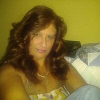 SafranEstrada's Offline Chat Room