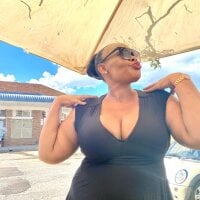 BUSTYKEZAYAのオフラインチャットルーム