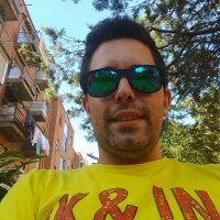 javiii2791's Offline Chat Room