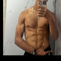 Moreno_la's Avatar Pic