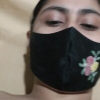 Offline chat soba modela IdealEssence4