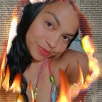 Brunette_Scarlet webcam
