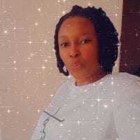 NaughtyMILFxox webcam model