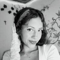 zoe_ch_ webcam model