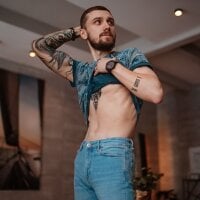 JOHNNY_MAIN's Offline Chat Room