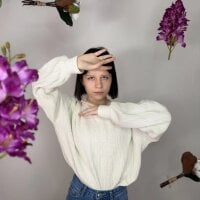 ShanaHearns webcam model