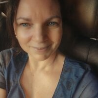 PlayfulcurvyyMilf model avatar