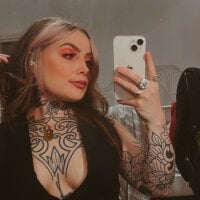 Lilyxloveless' Profile Pic