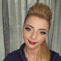 Inna_Morningstar_'s Offline Chat Room