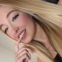 emilypeperoni webcam