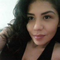 Aantonellaa's Offline Chat Room