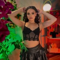 AprilRhodes' Avatar Pic
