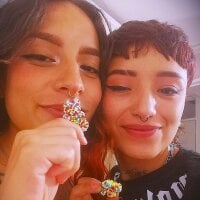 RileyAndAlexa webcam