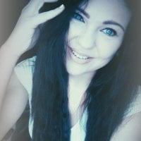 sweet_dana777's Offline Chat Room