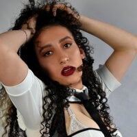 sandi_blue_'s Offline Chat Room