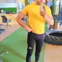 Rohit_3235's Offline Chat Room