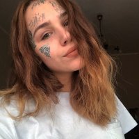 NicoleBlanc's Offline Chat Room