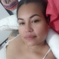 Isacadena03's Offline Chat Room