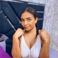 NAUGTHY_FOXX__