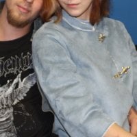 MissTitaniumAndTheGuy's Offline Chat Room