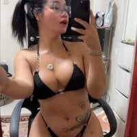 Foxy_Coco webcam