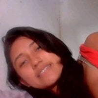 eyes23cute's Offline Chat Room