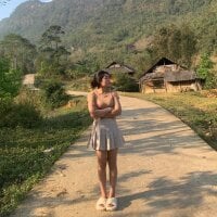 Nhung079 webcam