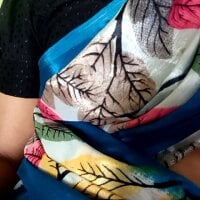 143-Tanu webcam model