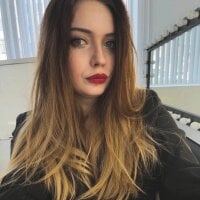 ElsaHott's Offline Chat Room