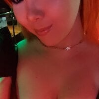 MilfJade's Avatar Pic