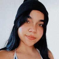 Candy_rosee21 Offline Chatraum