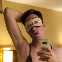 lingerieprince's Offline Chat Room