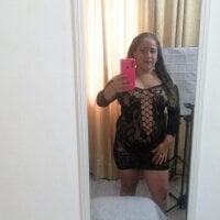 lachamasexy's Offline Chat Room