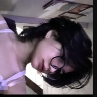 LeisyXO naked in live sex video chat