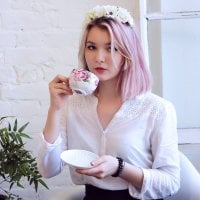 PhoebeLil's Offline Chat Room