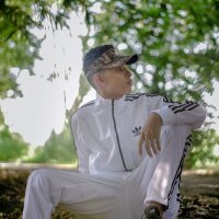 Couplesexxxxxx's Offline Chat Room