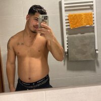 chotterbaby's Offline Chat Room